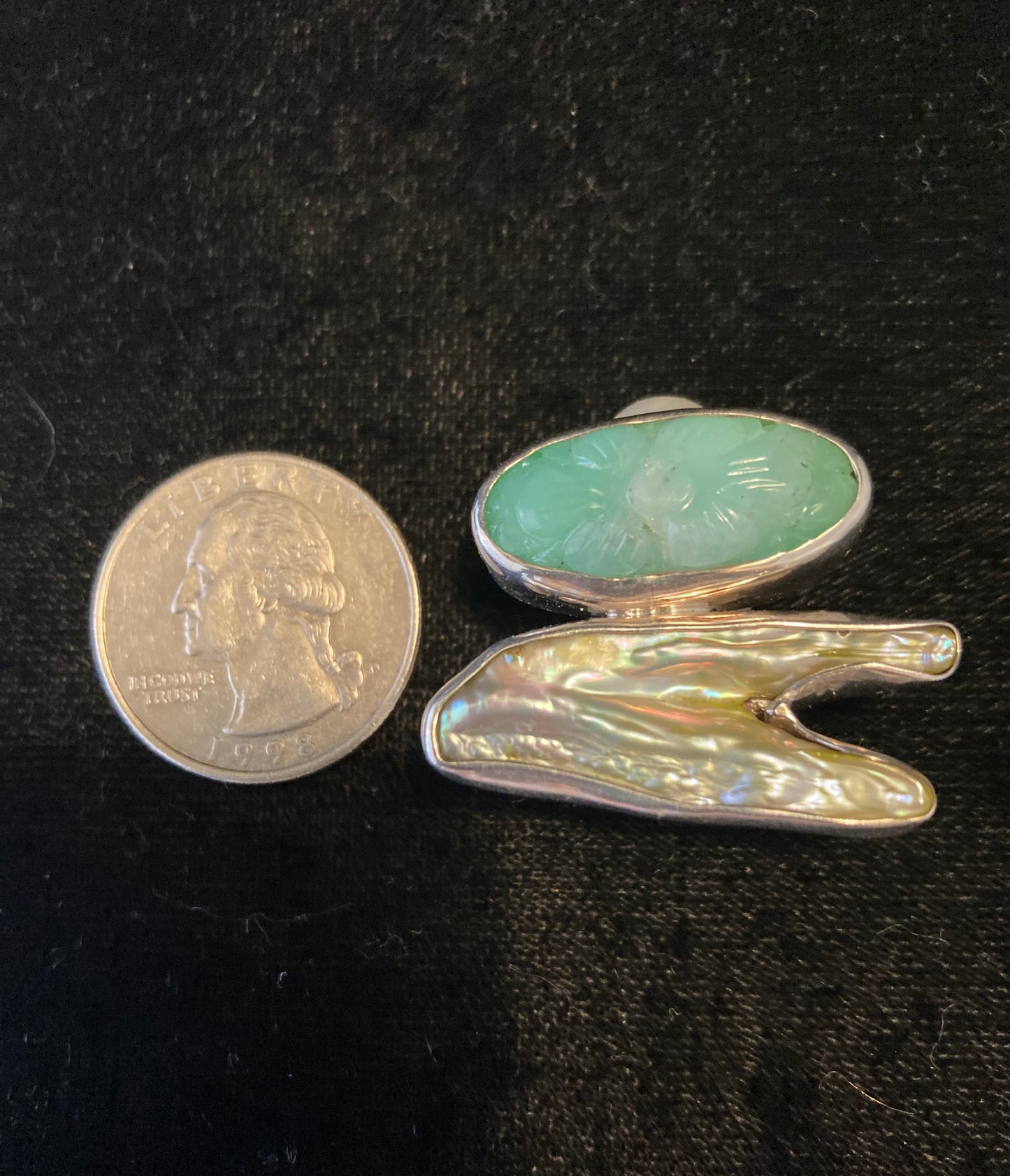 Chalcedony, Pearl