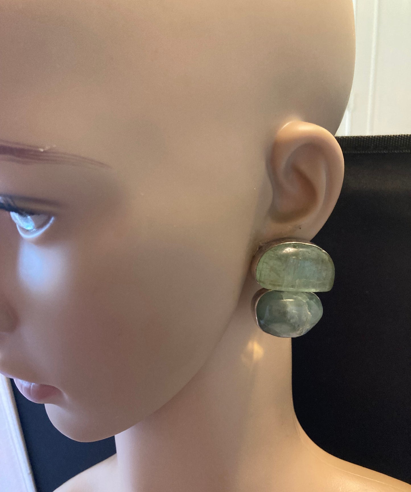 Aquamarine
