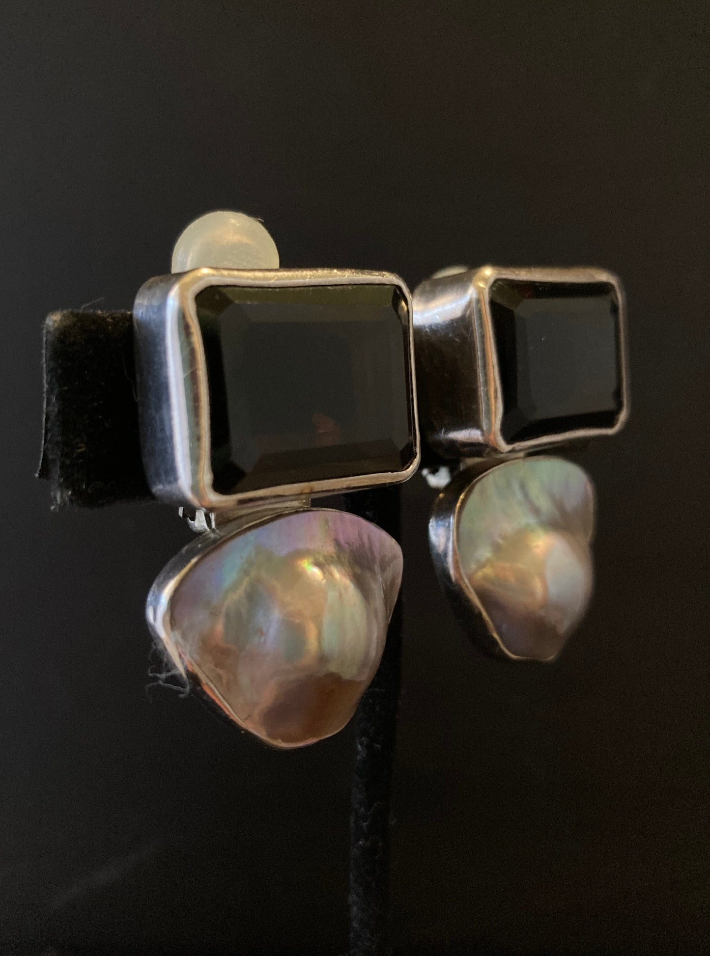 Topaz, Pearl