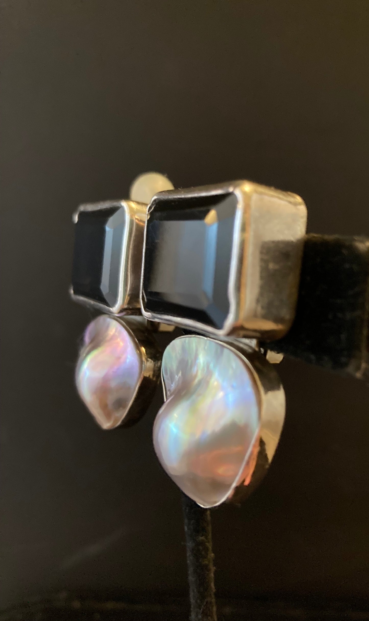 Topaz, Pearl