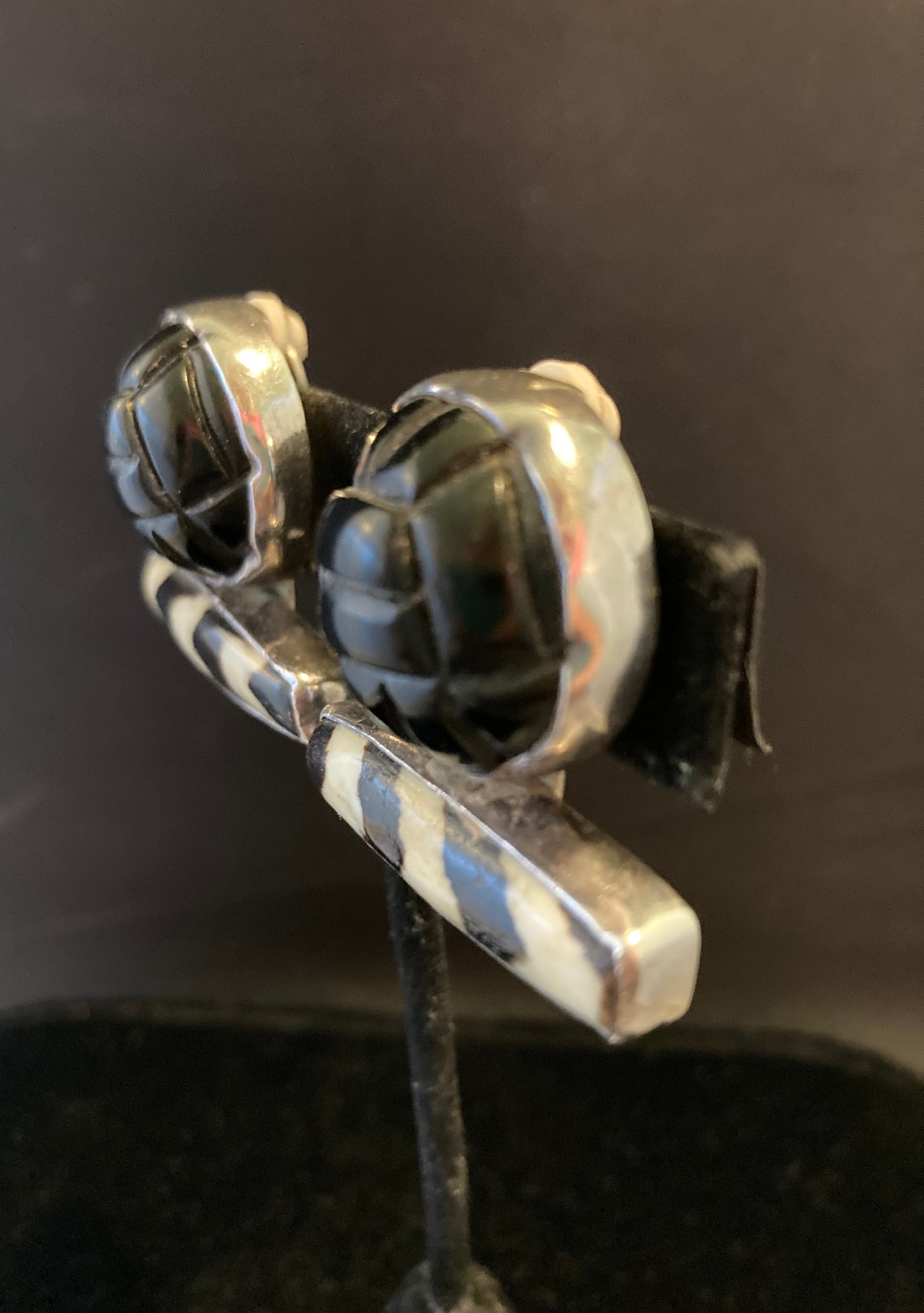 Jet Black, Cowbone Earring