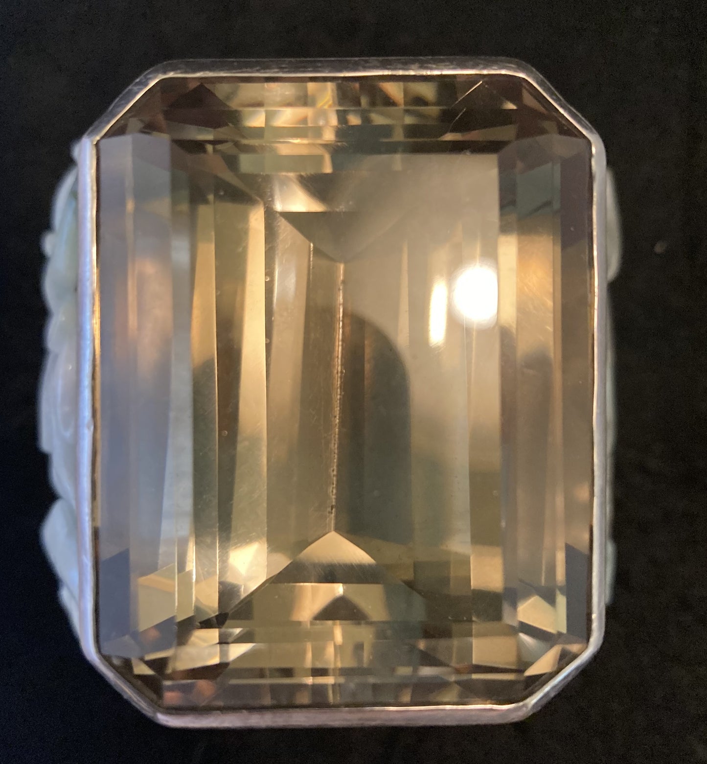 Smokey Topaz, Jade