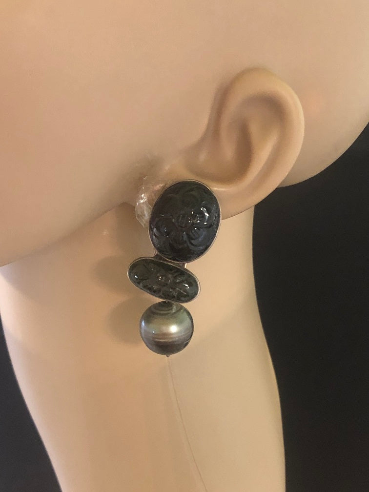 Dark Brown, Black, Green Tourmaline, South Pearl