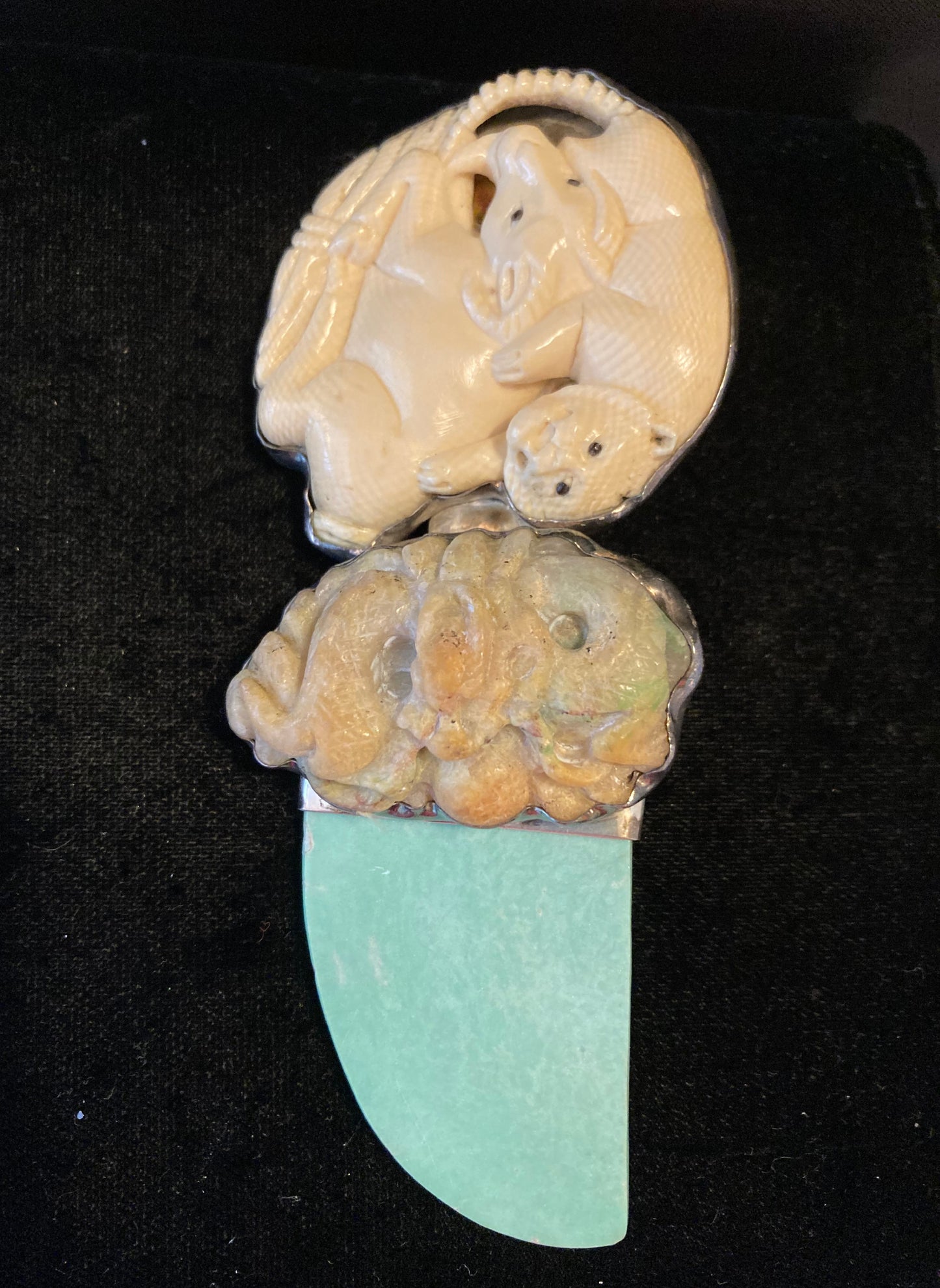 Bone, Jade, TQ.