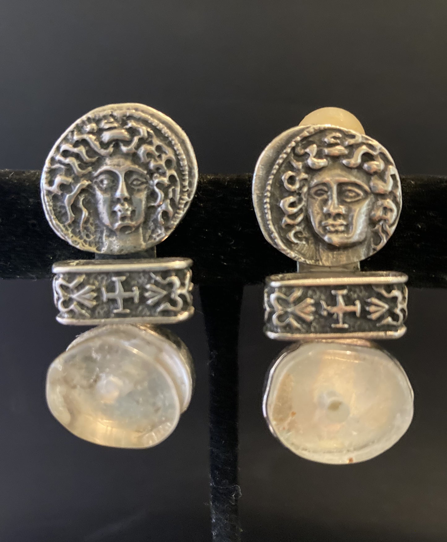 Silver, Quartz