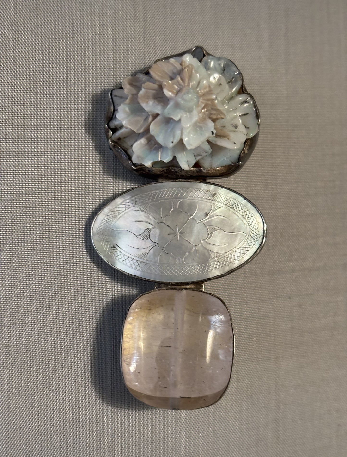 Vintage Opal, Mother of Pearl Gaming Piece, Qtz.