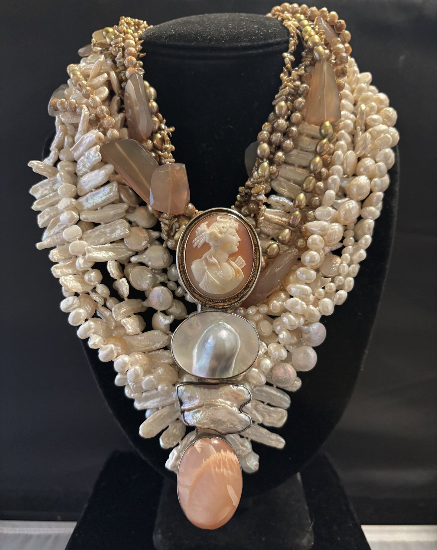 Vintage Cameo, Pearl, Moonstone