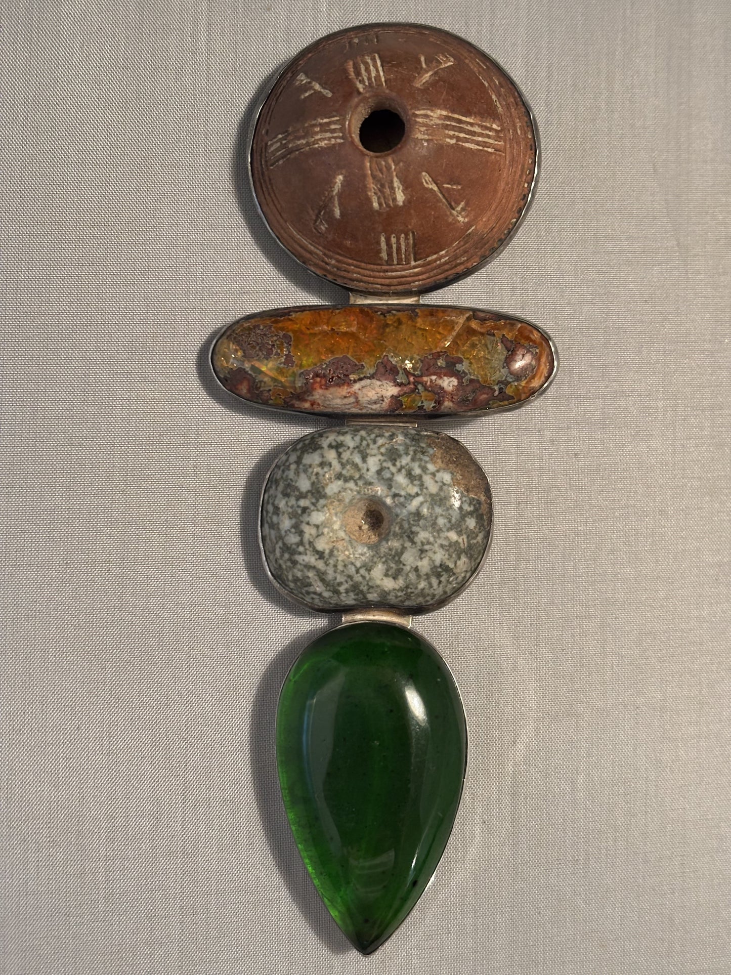 Vintage Whorl, Opal. Green Jade