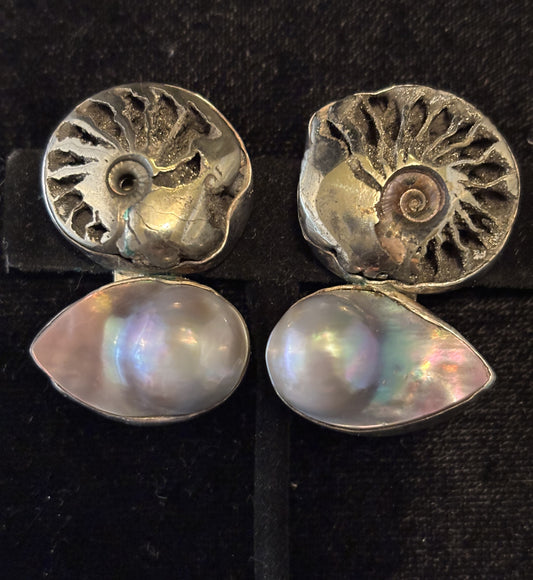 Ammonite, Pearl