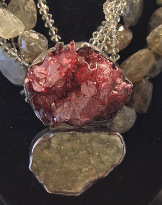 Red Treated Qtz., Adamite