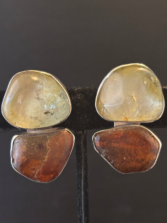 Blue Topaz, Amber