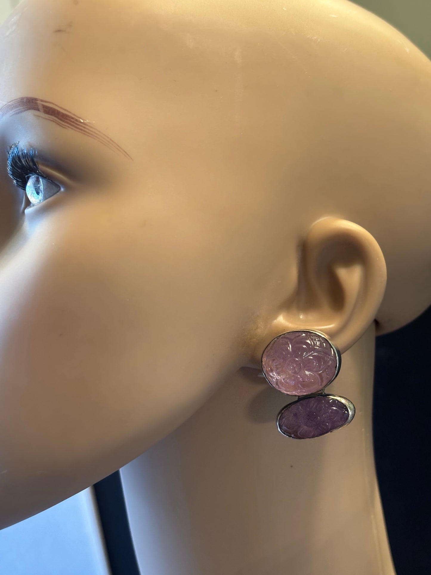 Carved Amethyst Earring