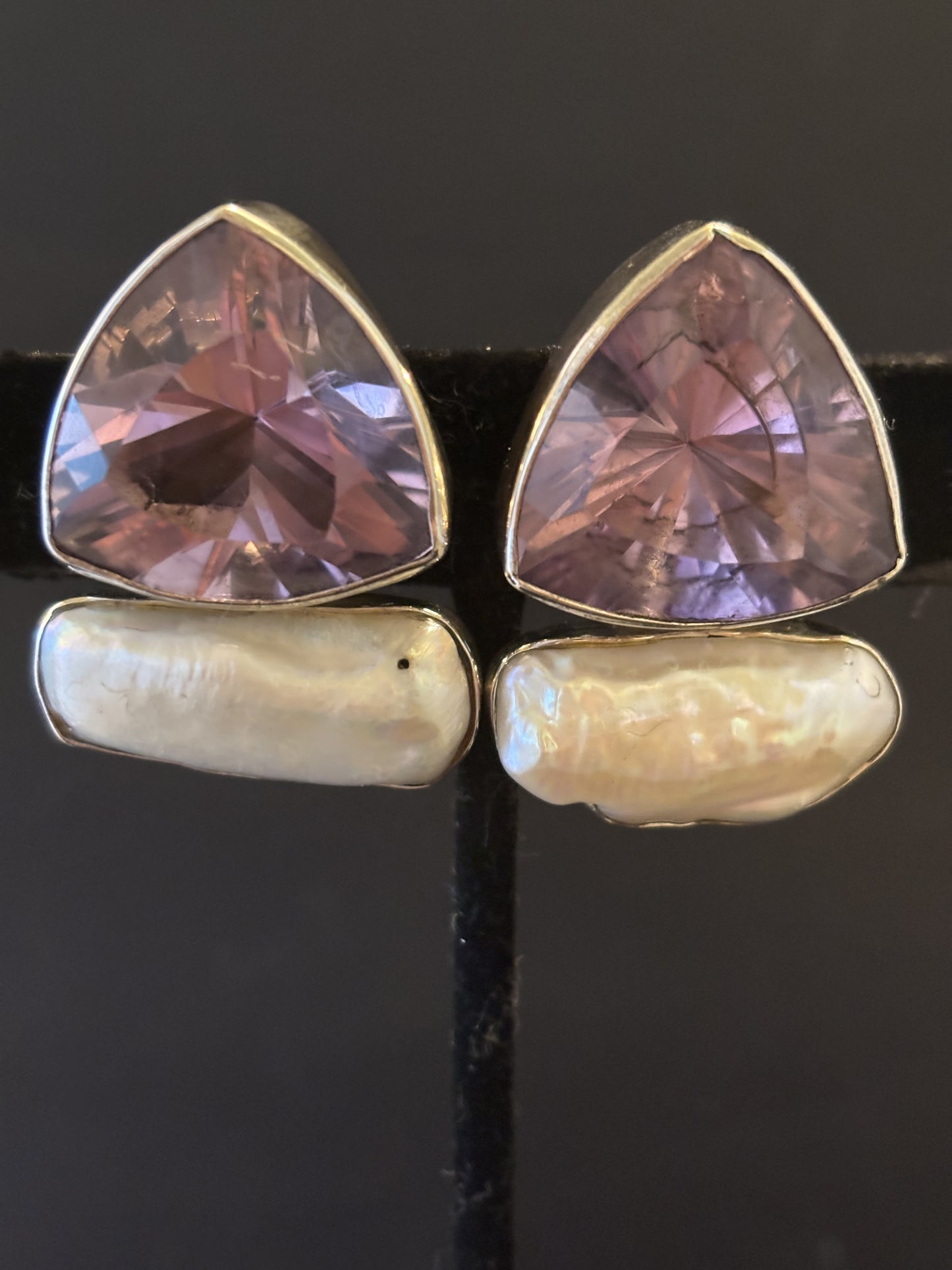 Amethyst, Biwa Pearl