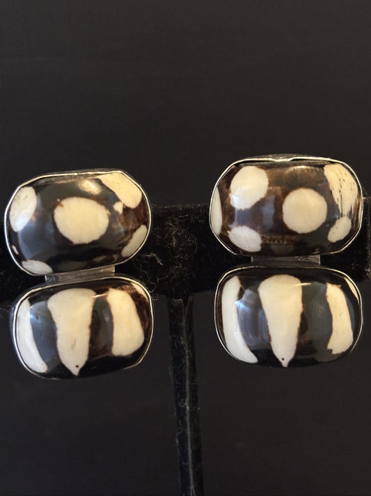 Dark Cowbone Earrings