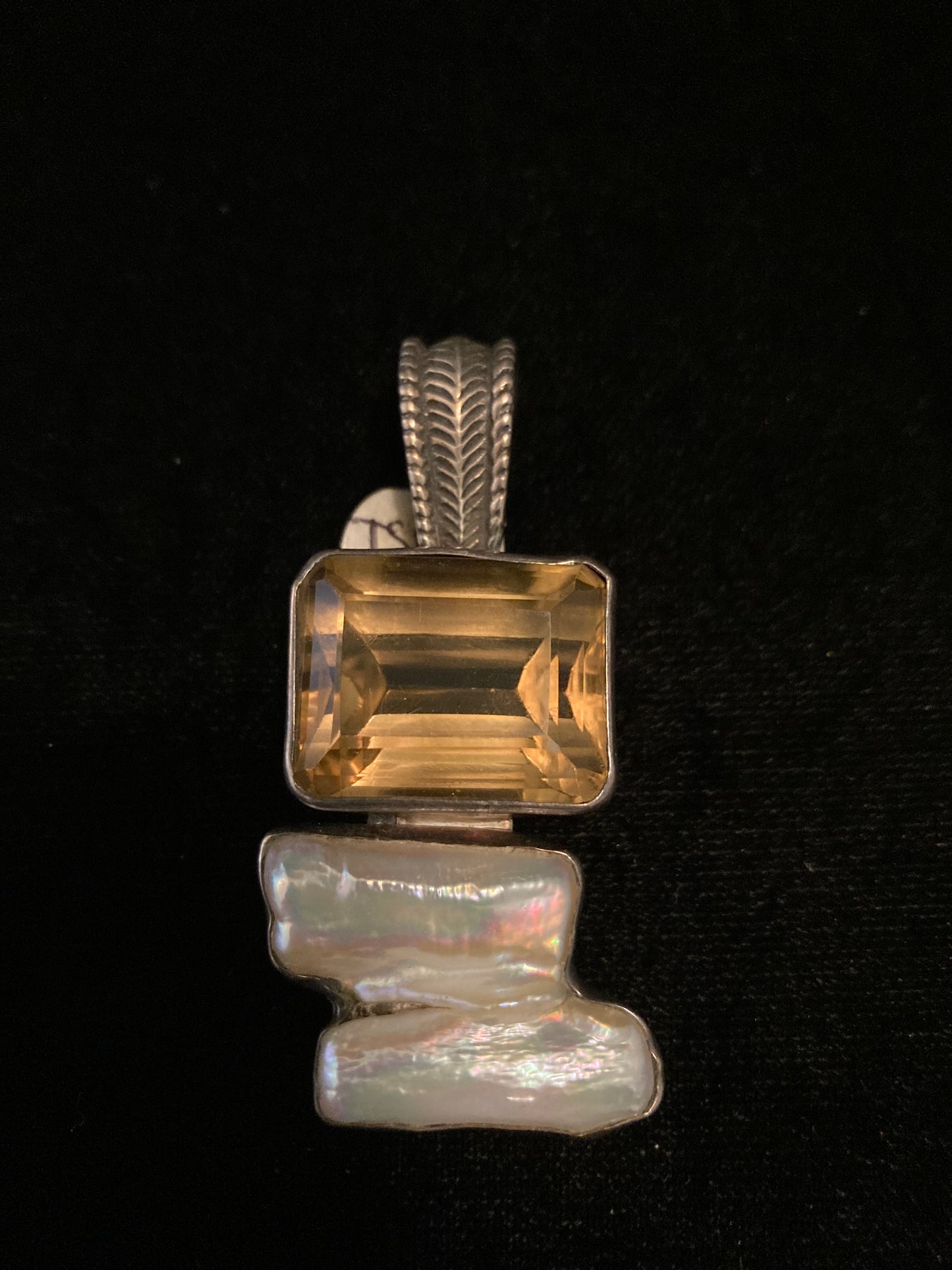 Citrine, Biwa