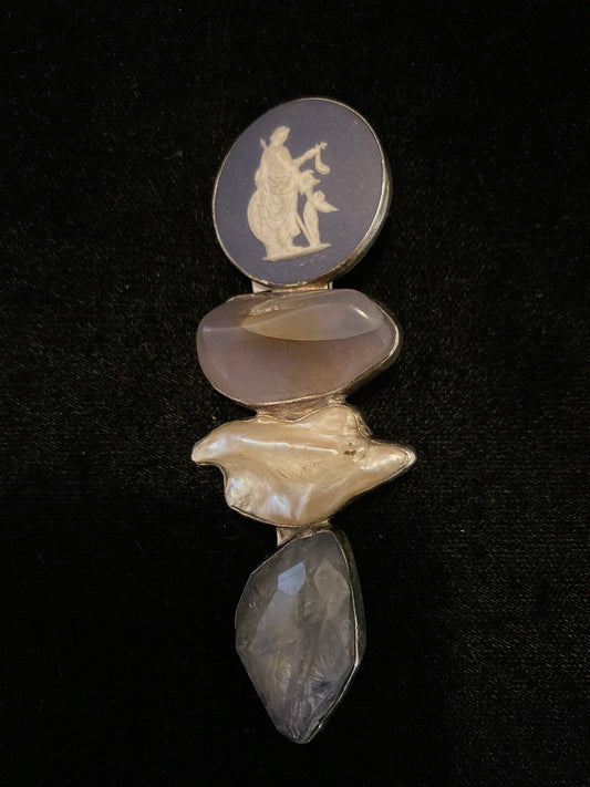 Wedgewood, Chalcedony, Biwa Pearl, Iolite