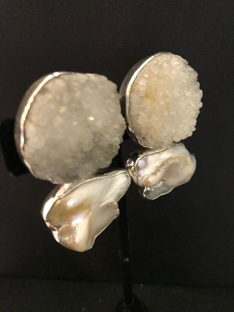 White Druzy, Pearl