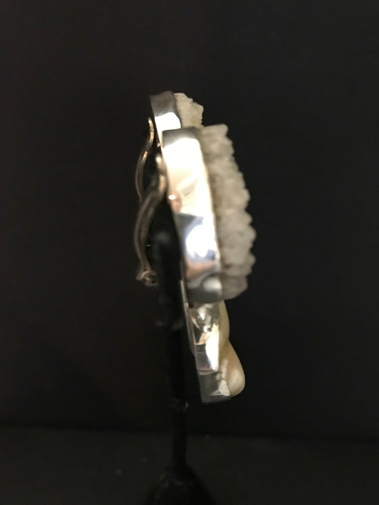 White Druzy, Pearl