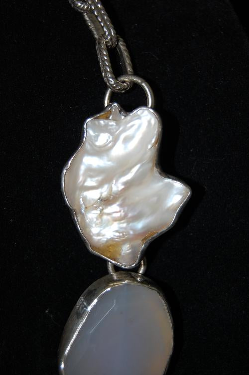 Wedgewood/Chalcedony Mineral Neck